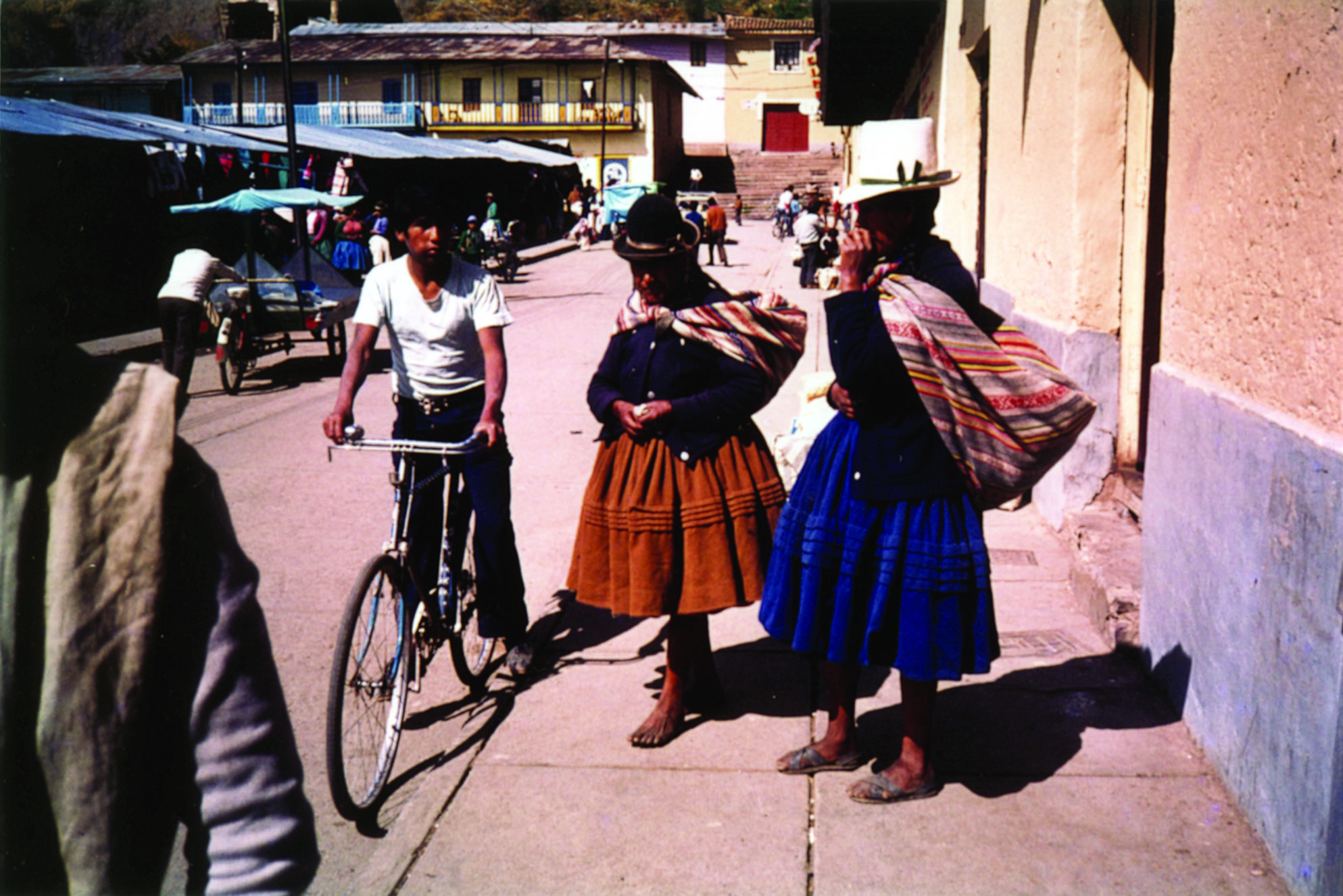Sicuani, and more of the locals. Day 22
